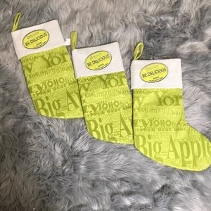 Nwt beautiful dkny stocking stuffer socks